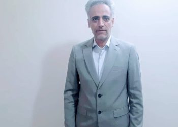 گفتگو با محمد بشیری گودرزی رئیس انجمن جهانی تجارت سنگ‌های قیمتی